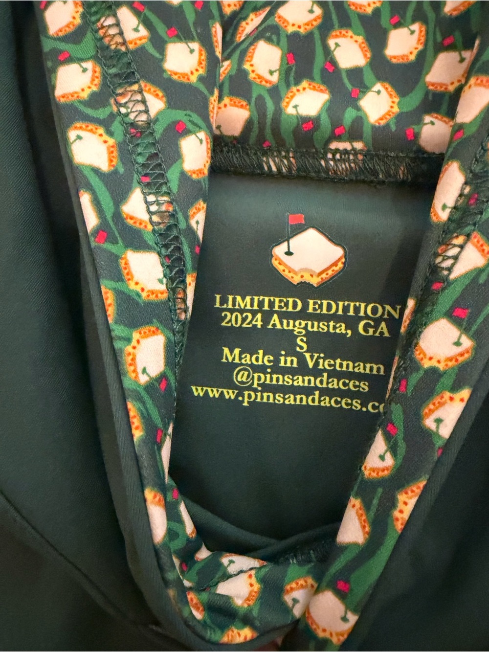 Pins & Aces Limited Edition Green Golf Hoodie Size Small Augusta Pimento Masters - Picture 4 of 8